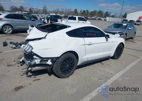 2022 Ford Mustang Ecoboost Fastback z USA, uszkodzony, nr VIN 1FA6P8TH0N5139048